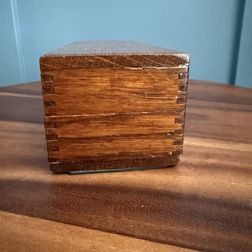 Antique Oak Sewing Notions Box Finger Joint Push Button Velvet Lined 8.5